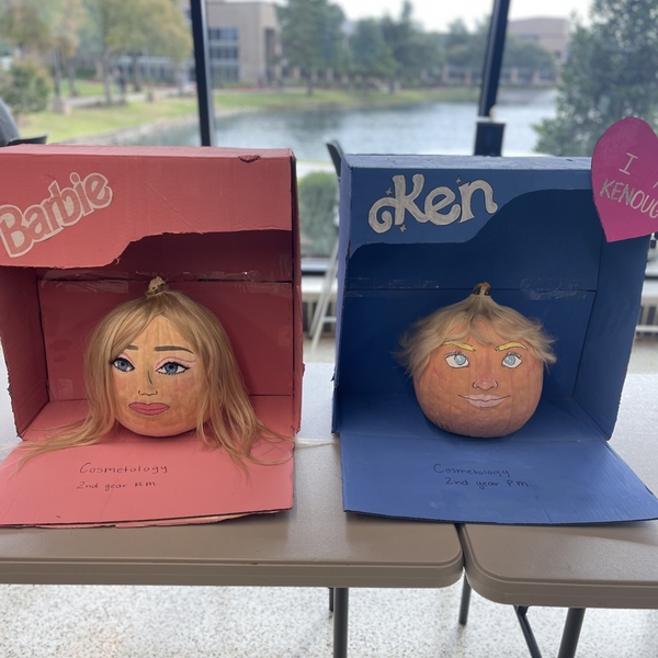 Pumpkin Contest 2023 - Cosmetology - Renea Glover